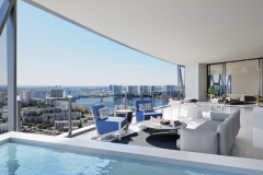 Pool-terrace